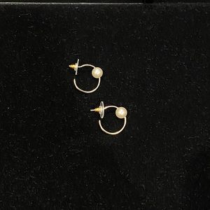Chanel pearl hoop earring